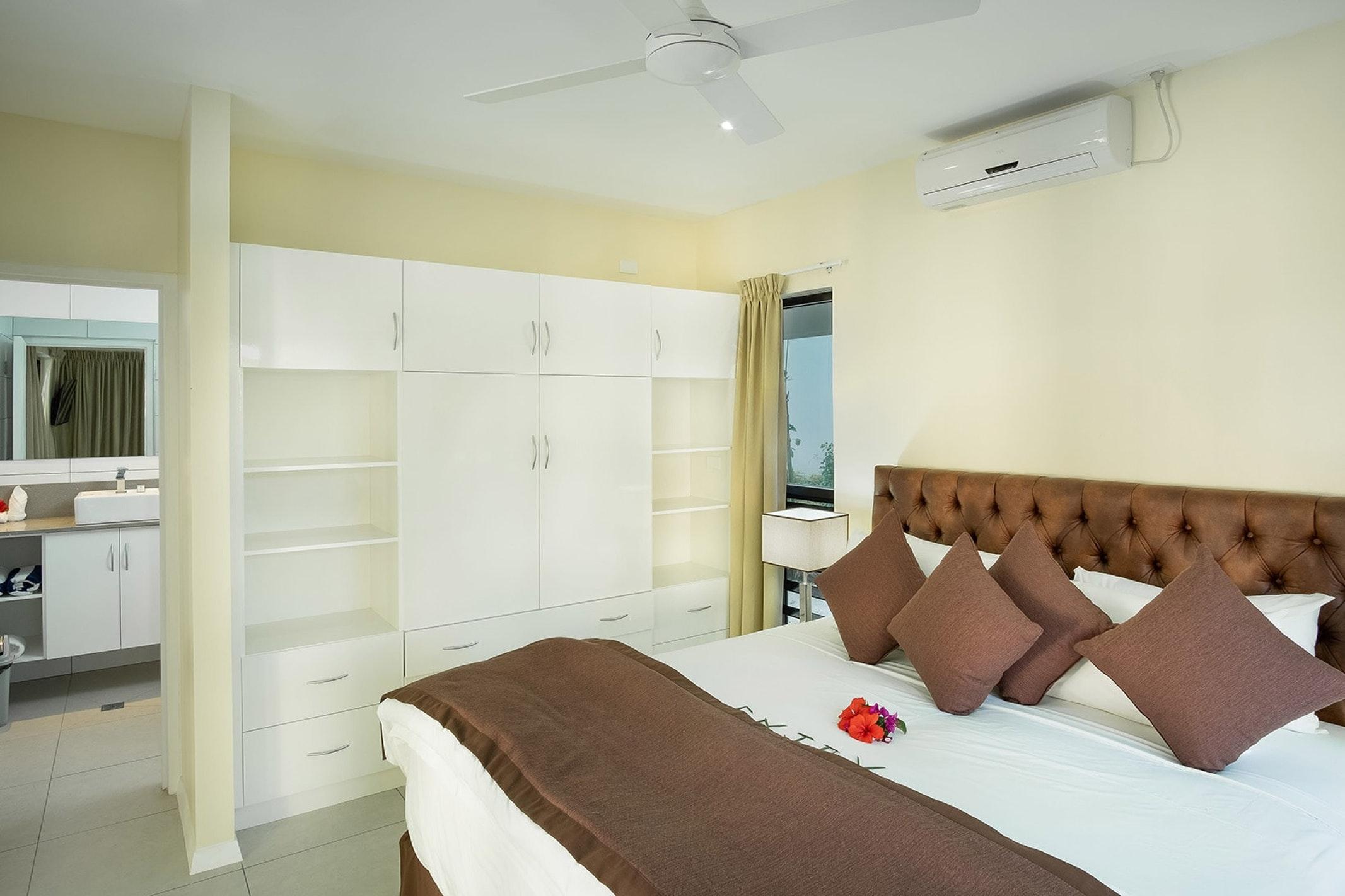 เฟิสต์ แลนดิ้ง บีช รีสอร์ต แอนด์ วิลลา Hotel เลาโตกา ภายนอก รูปภาพ